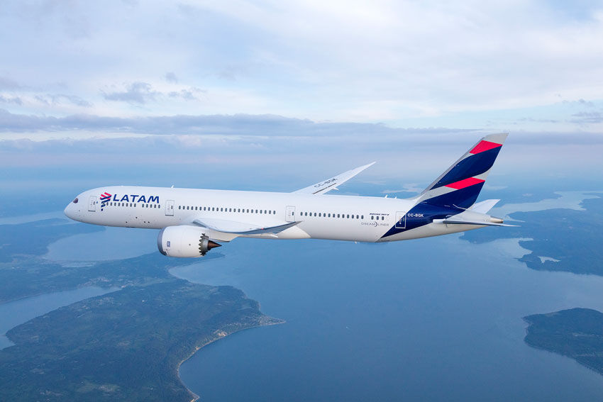 LATAM Dreamliner